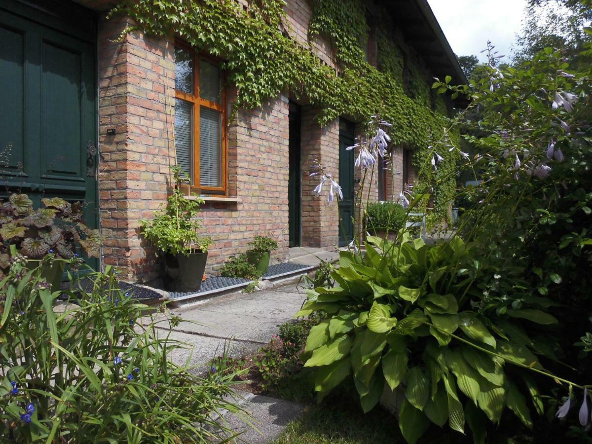 SchlossparkFerienwohnungen Rheinsberg Exterior foto